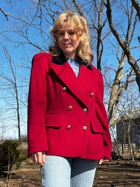 Vintage ‘80s Mondi Red Equestrian Blazer with Black Velvet Collar Wool Cashmere